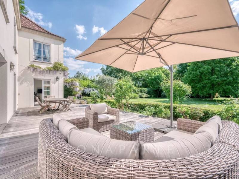 Maison à vendre, 350m², SAINT NOM LA BRETECHE