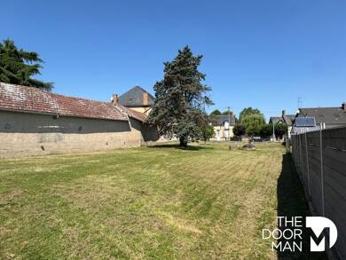 Terrain constructible à vendre 29 900 € 900 m² de terrain Levet 18340