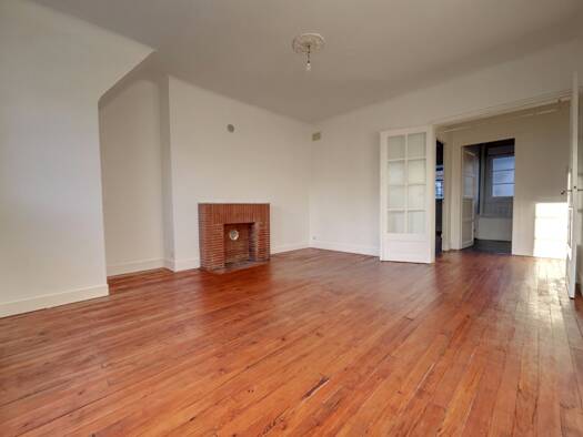 Appartement à louer 730 € 3 pièces 2 chambres 68,6 m² Étage 2/2 Abbeville 80100