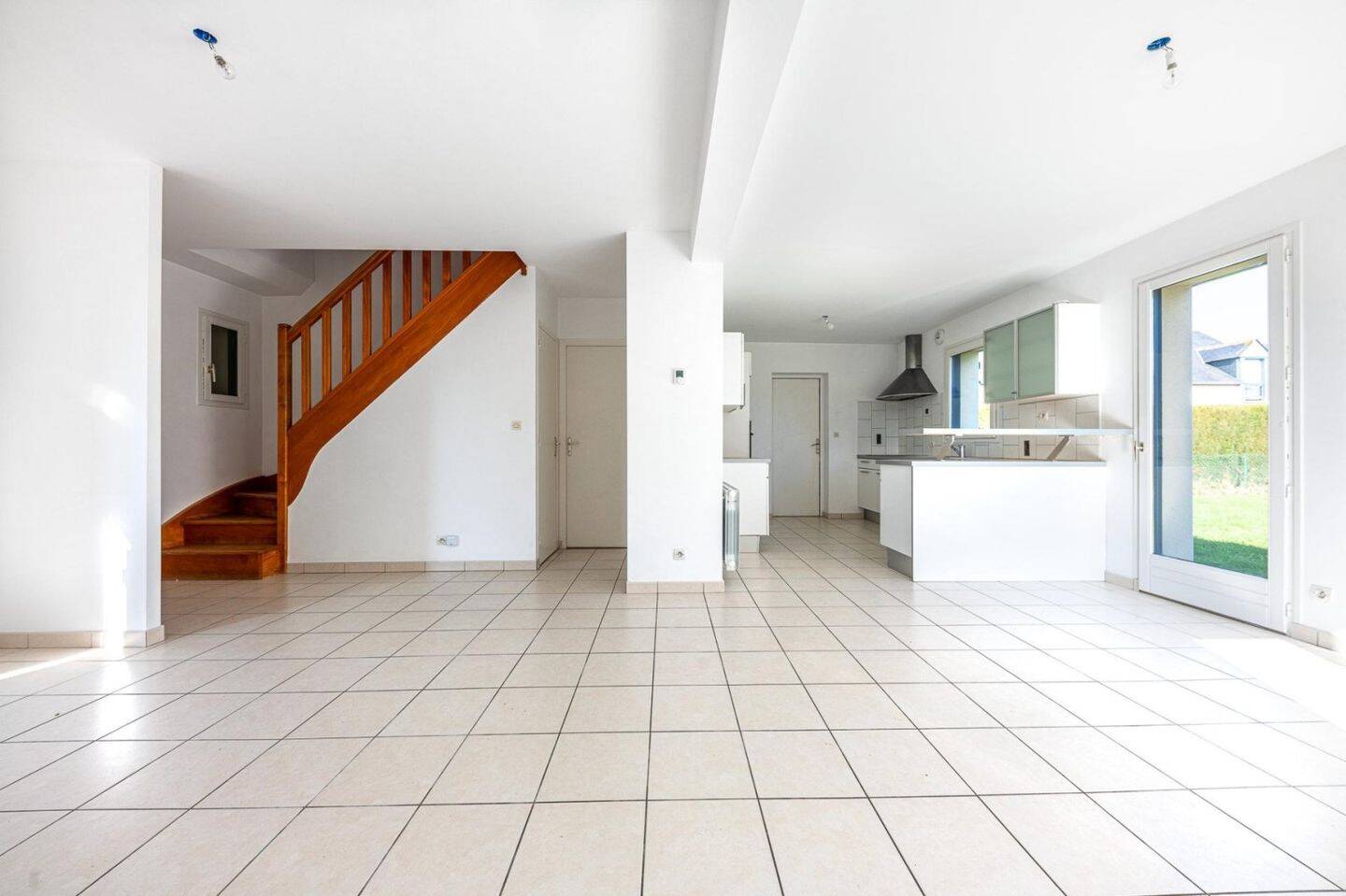 Maison à vendre, 119m², SAINT JOUAN DES GUERETS