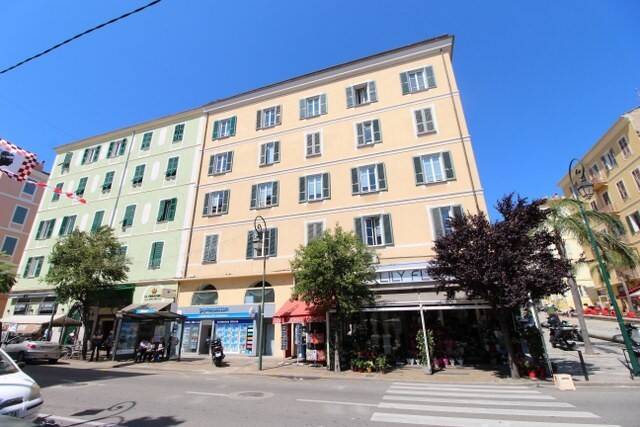 Maison à louer, 100m², AJACCIO