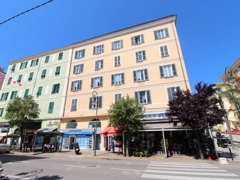 Maison à louer, 100m², AJACCIO
