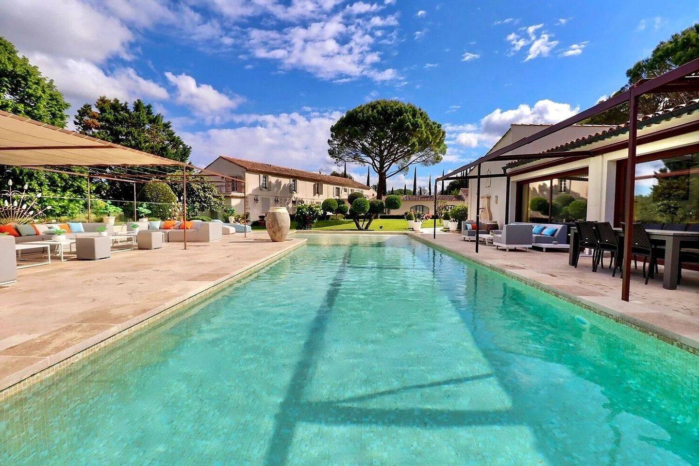 Maison à vendre, 900m², MAUSSANE LES ALPILLES