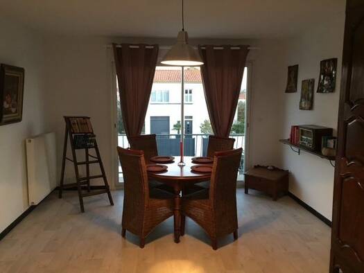 Appartement à vendre 272 000 € 3 pièces 2 chambres 79 m² Étage 1/1 Ouest Lagord 17140