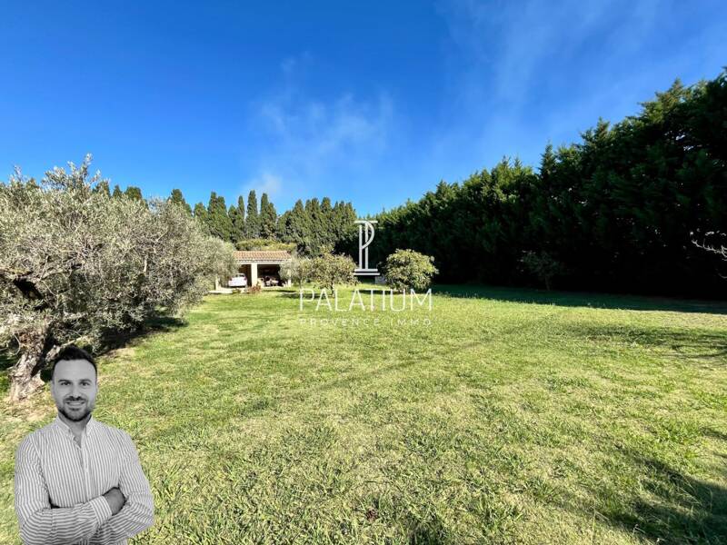 Maison à vendre, 150m², EYGUIERES