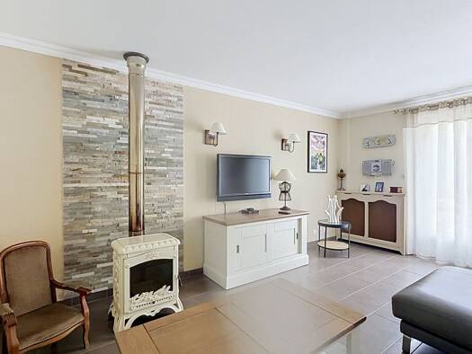 Maison à vendre 240 000 € 4 pièces 3 chambres 100,31 m² 326 m² de terrain Saint-Étienne-au-Mont 62360