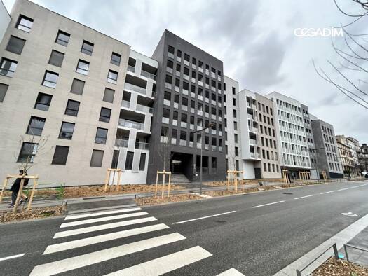 Parking à louer 115 € 10 m² Lecoq Clermont-Ferrand 63000
