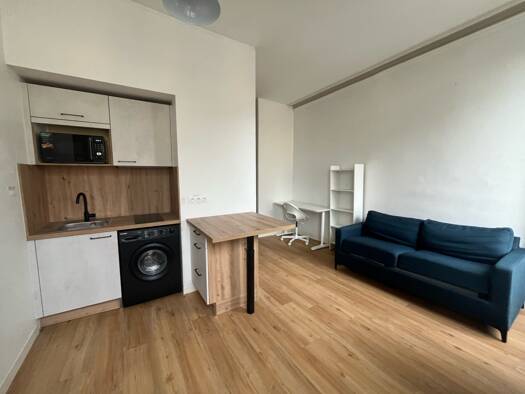 Appartement à louer - logement étudiant 490 € 1 pièce 20,6 m² Étage 2/3 Pau 64000
