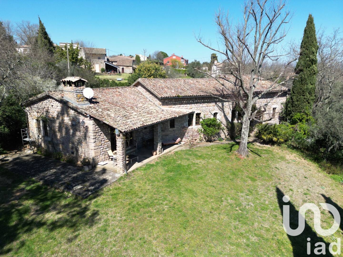 Maison à vendre, 193m², SAINT ETIENNE DE FONTBELLON