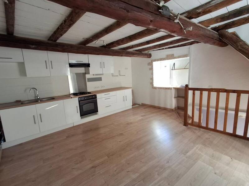 Maison à louer, 58m², BEZOUCE