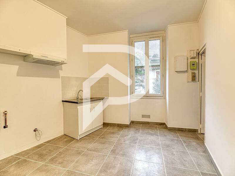 Maison à louer, 70m², NIMES