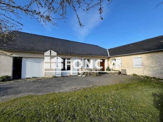 Maison à louer 810 € 4 pièces 3 chambres 98,4 m² dès le 13/05/2026 Chinon 37500