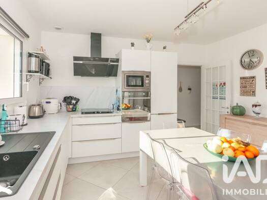 Maison de plain-pied à vendre 299 000 € 4 pièces 3 chambres 105 m² 300 m² de terrain Capiscol Béziers 34500