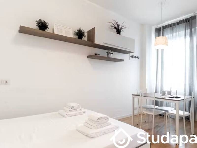 Maison à louer, 25m², NICE