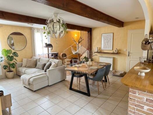 Maison à louer 816 € 4 pièces 3 chambres 105 m² Montréal 11290