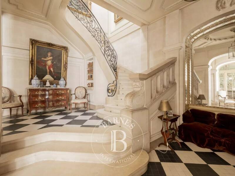 Maison à vendre, 380m², BORDEAUX