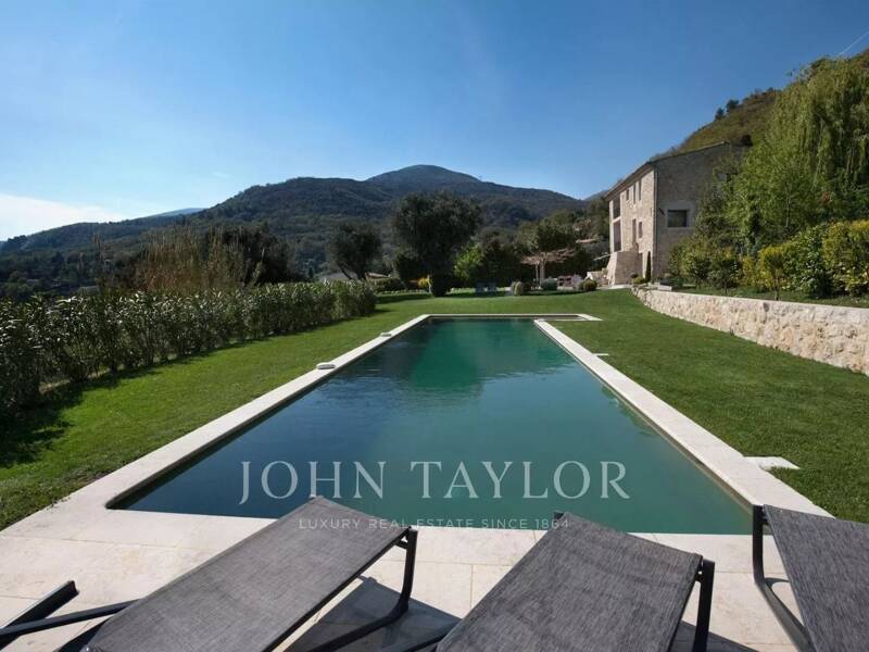 Maison à louer, 230m², VENCE