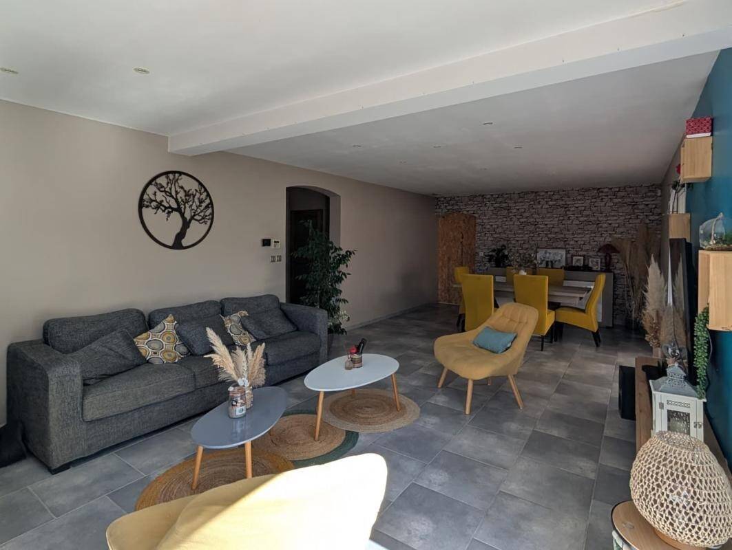 Maison à vendre, 132m², JONQUIERES SAINT VINCENT