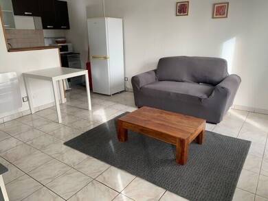 Appartement à louer 830 € 2 pièces 1 chambre 34,9 m² Gare-Parc du Chateau-Le Gros Buisson Vigneux-sur-Seine 91270