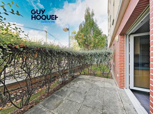 Appartement à vendre 167 990 € 2 pièces 1 chambre 49 m² RDC/4 Beausoleil Combs-la-Ville 77380