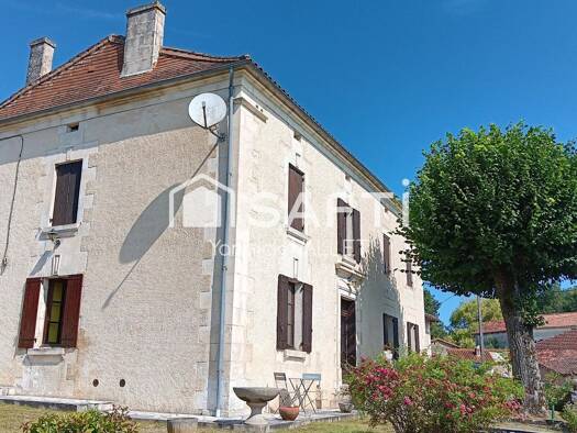 Maison à vendre 201 000 € 8 pièces 4 chambres 150 m² 1 046 m² de terrain Douchapt 24350
