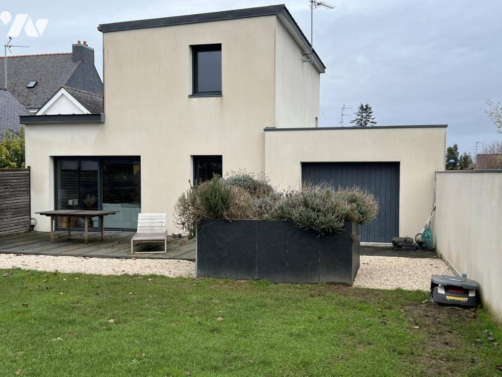 Maison à vendre, 109m², LOCMIQUELIC