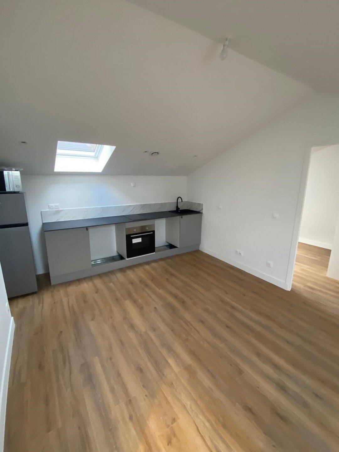 Maison à louer, 30m², ASNIERES SUR SEINE