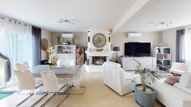 Maison à vendre 580 000 € 6 pièces 5 chambres 172 m² 1 004 m² de terrain Douvres-la-Délivrande 14440