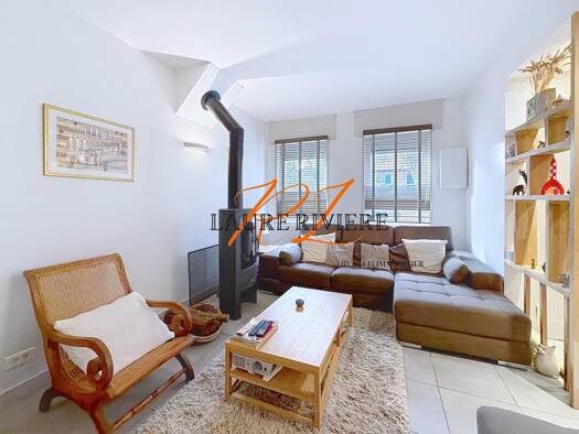 Demeure à vendre 600 000 € 6 pièces 4 chambres 181 m² 832 m² de terrain Verlinghem 59237