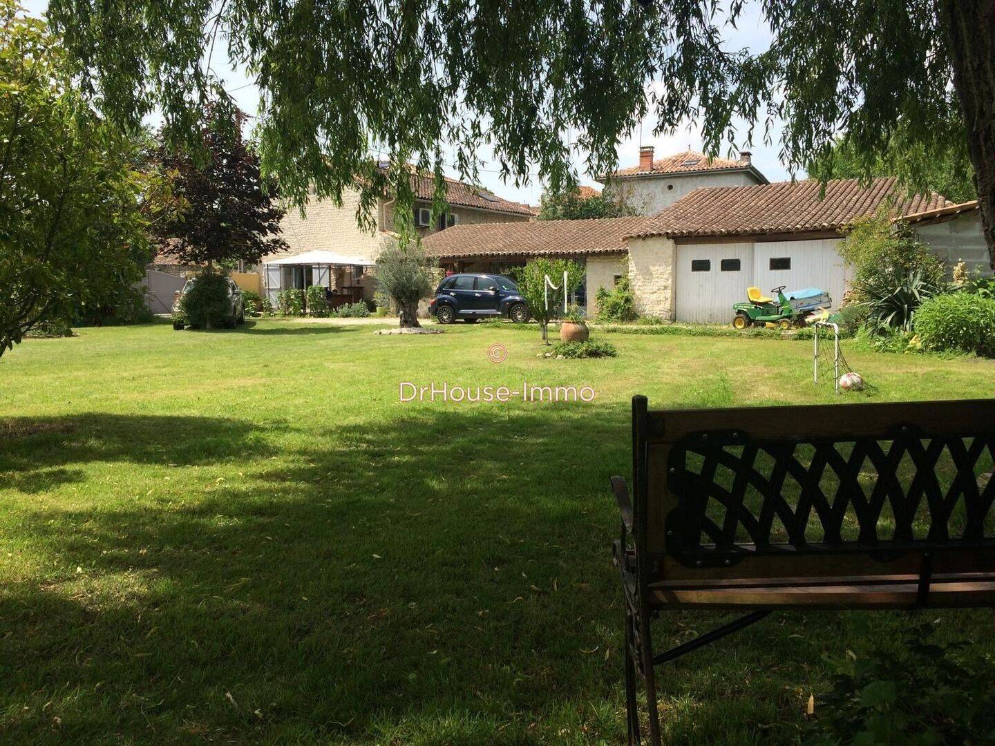 Maison à vendre, 175m², SAINT AMANT DE BOIXE