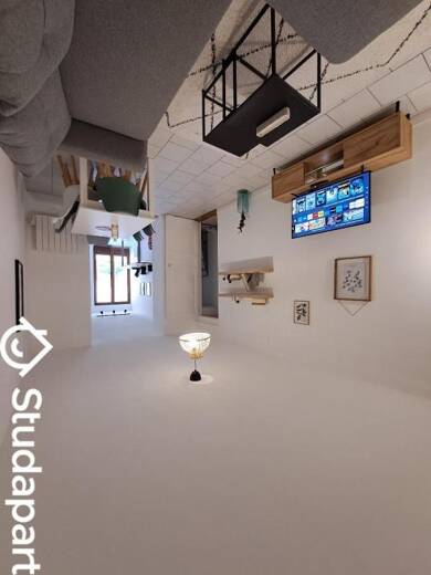 Appartement à louer 350 € 1 pièce 1 chambre 110 m² disponible à partir du 26/07/2025 Centre Anzin 59410