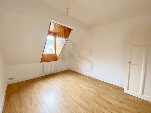 Appartement à louer 340 € 2 pièces 1 chambre 38 m² 3ème étage Belle Étoile-2ème Db-Coulandon Argentan 61200