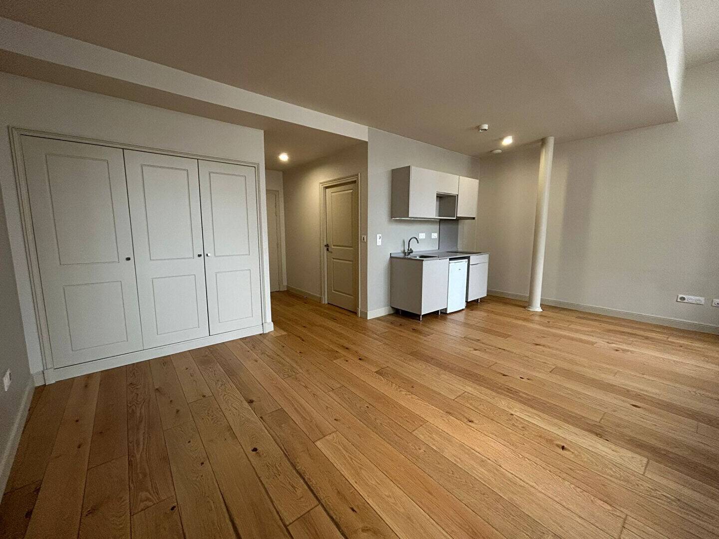 Maison à louer, 34m², POITIERS