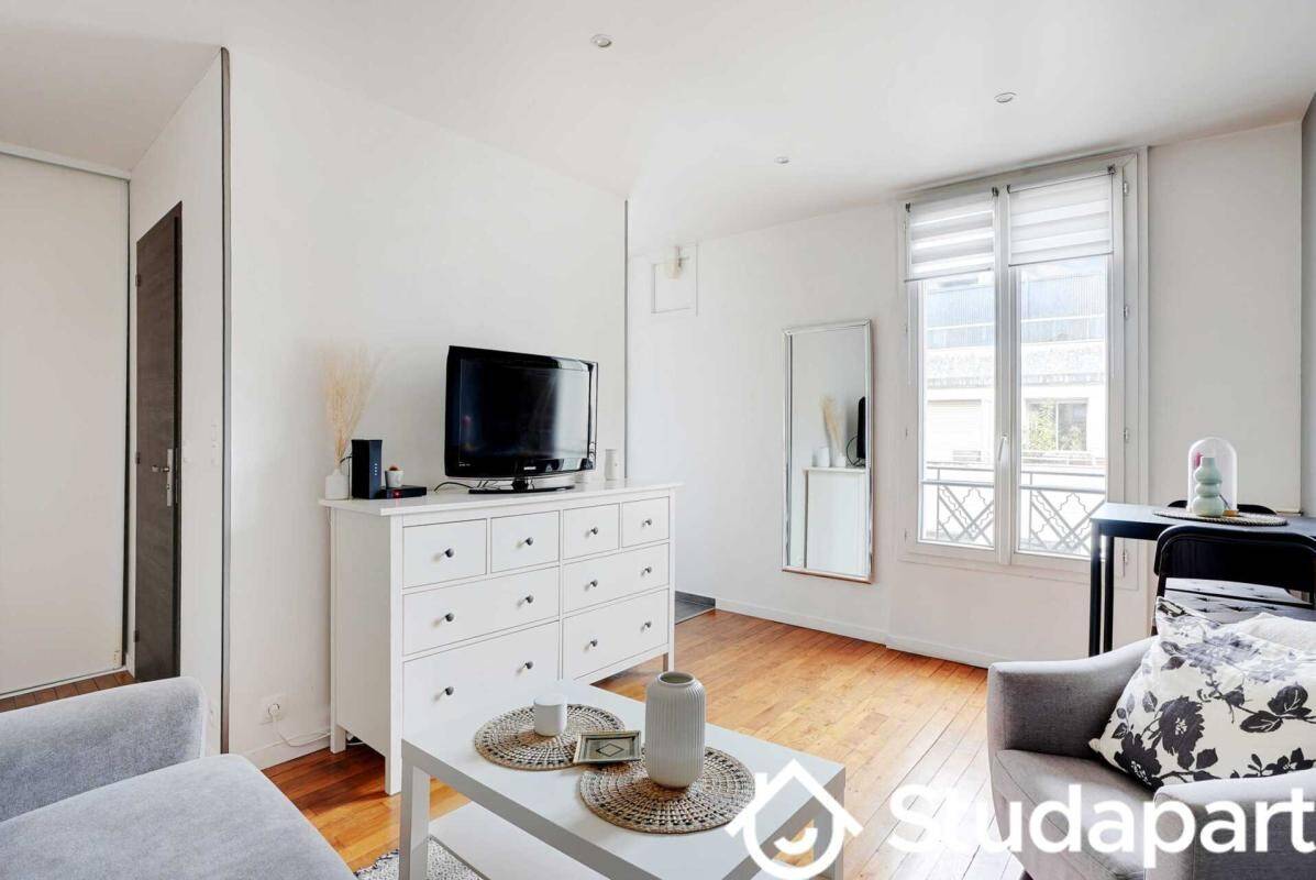 Maison à louer, 22m², LEVALLOIS PERRET