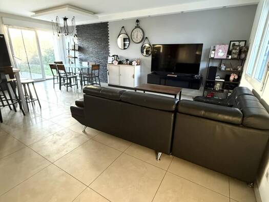 Maison à vendre 410 000 € 5 pièces 5 chambres 142 m² 684 m² de terrain Vigy 57640