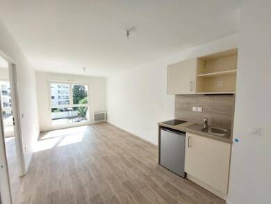 Appartement à louer 547 € 2 pièces 1 chambre 35,9 m² disponible à partir du 25/06/2025 Rabière Joue les Tours 37300