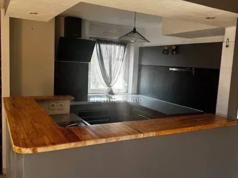 Maison à louer, 62m², ROQUEVAIRE