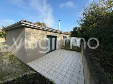 Maison en viager occupé Bouquet 64 400 € 2 pièces 1 chambre 60 m² 311 m² de terrain Montelimar 26200