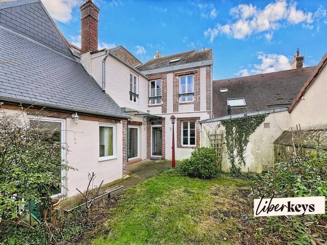 Maison à vendre, 135m², SAINT LUBIN DES JONCHERETS