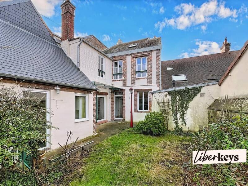Maison à vendre, 135m², SAINT LUBIN DES JONCHERETS