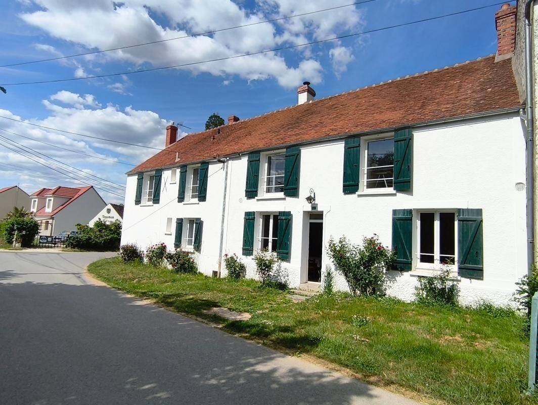 Maison à vendre, 205m², VILLENEUVE SUR BELLOT