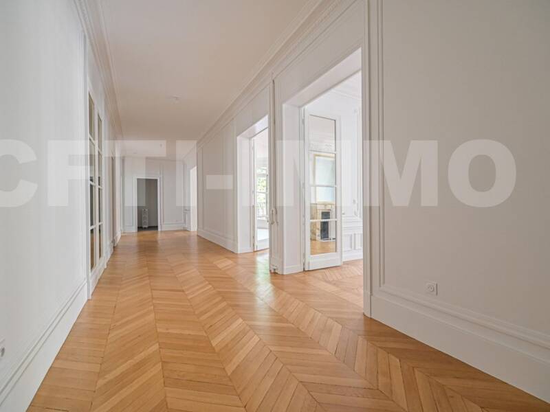 Maison à louer, 273m², PARIS 16E