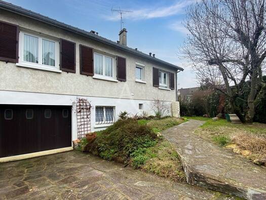 Maison à vendre 379 000 € 6 pièces 4 chambres 140 m² 441 m² de terrain Sud Menucourt 95180