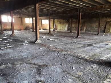 Immeuble à vendre 146 800 € 700 m² Montbrehain 02110