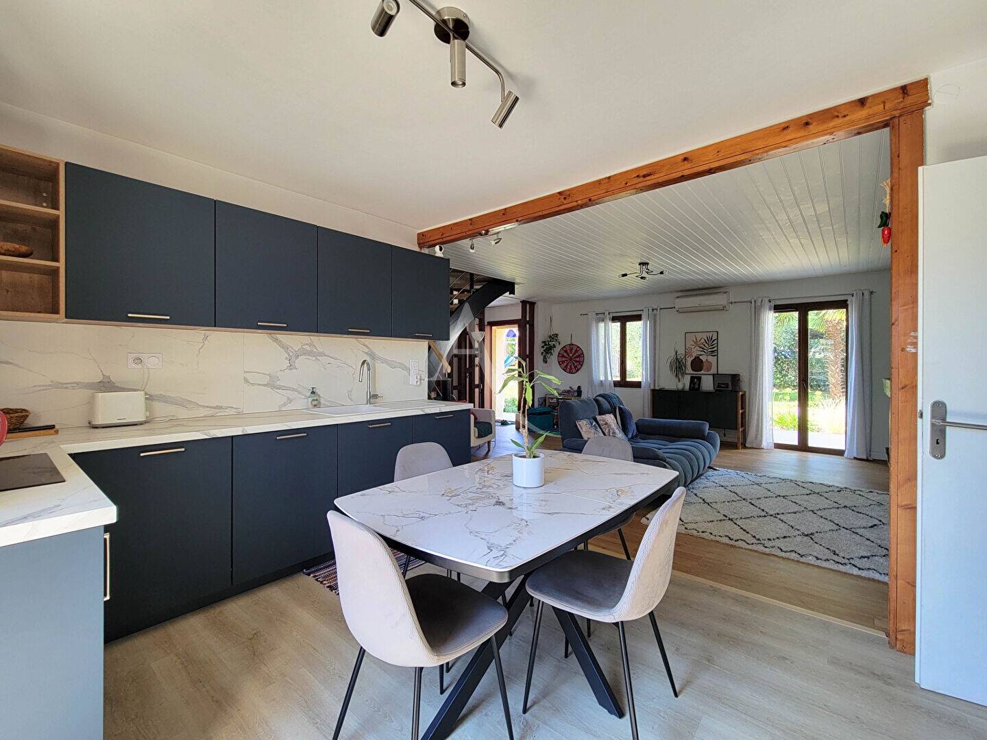 Maison à vendre, 162m², SERRES CASTET