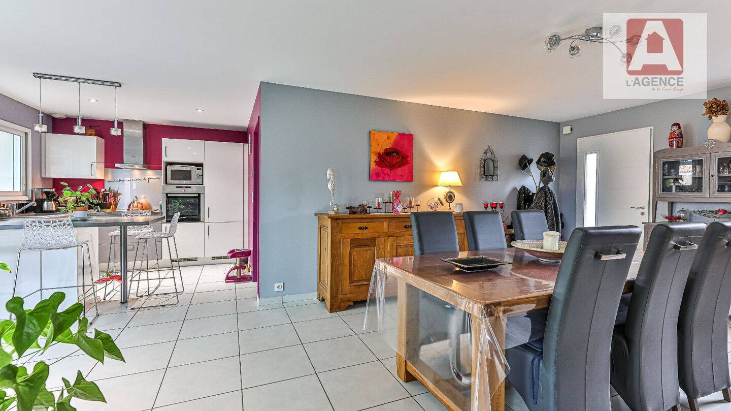 Maison à vendre, 83m², GIVRAND