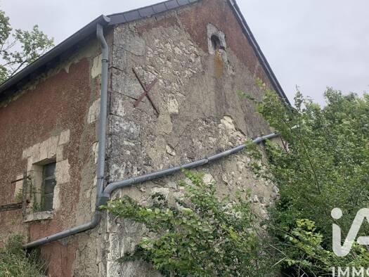 Terrain constructible à vendre 20 000 € 4 271 m² de terrain Sainte-Maure-de-Touraine 37800