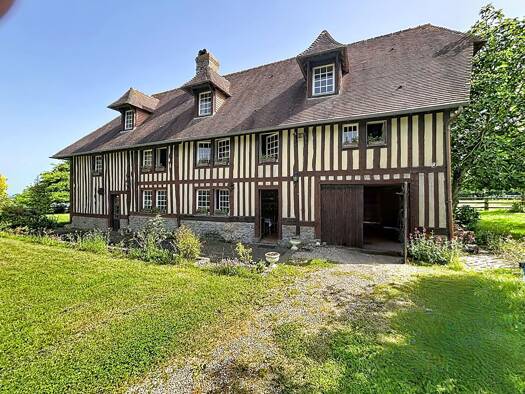 Maison à vendre 578 000 € 7 pièces 3 chambres 185 m² 70 000 m² de terrain Castillon-en-Auge 14140