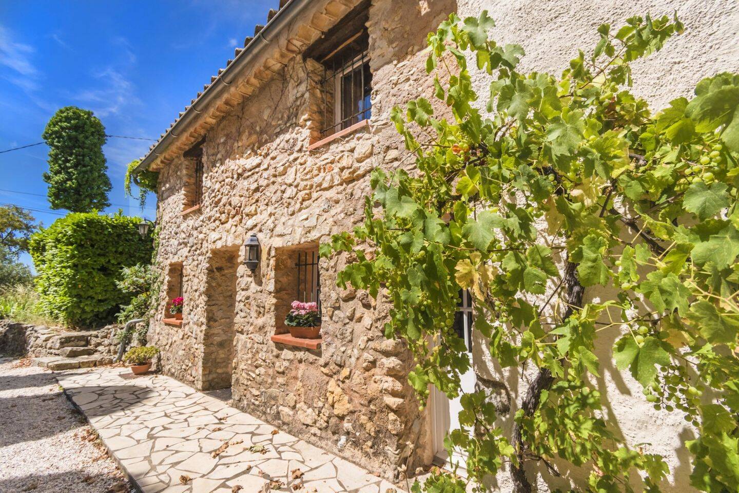 Maison à vendre, 330m², LA ROQUEBRUSSANNE