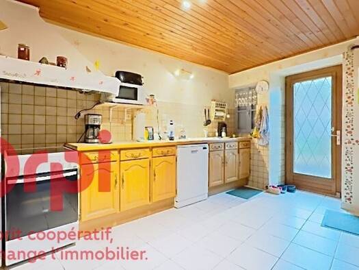 Maison à vendre 97 000 € 7 pièces 6 chambres 110 m² 81 m² de terrain Sahorre 66360